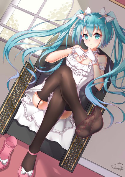 Anime picture 2480x3507 with vocaloid hatsune miku yiyu qing mang single tall image blush fringe highres breasts light erotic hair between eyes large breasts sitting twintails signed full body bent knee (knees) ass very long hair pleated skirt