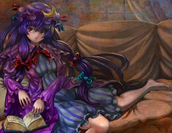 Anime picture 1934x1500 with touhou patchouli knowledge syuraime 0 single long hair looking at viewer highres red eyes purple hair girl dress bow hair bow book (books) bonnet couch