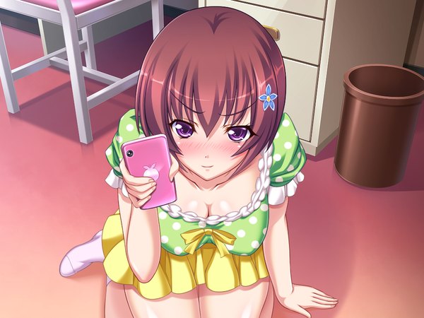 Anime picture 1024x768 with tsuboi-kun no switch! blush short hair brown hair purple eyes game cg girl dress phone