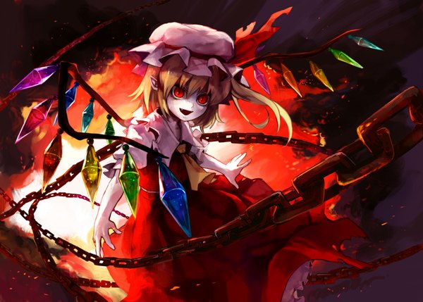 Anime picture 907x649 with touhou flandre scarlet oburaato single looking at viewer short hair open mouth blonde hair smile red eyes from above pointy ears one side up girl wings chain bonnet crystal
