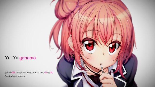 Anime picture 2560x1439 with yahari ore no seishun love comedy wa machigatteiru. brains base (studio) yuigahama yui akino sora single looking at viewer blush highres short hair simple background red eyes wide image pink hair pink eyes wallpaper character names text girl uniform school uniform