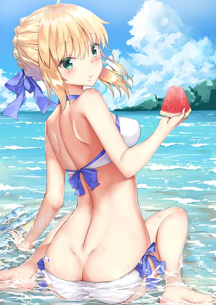 Anime picture 800x1132 with fate (series) fate/grand order artoria pendragon (all) artoria pendragon (swimsuit archer) (fate) rong yi tan single tall image looking at viewer blush fringe short hair breasts light erotic blonde hair hair between eyes sitting holding green eyes payot sky
