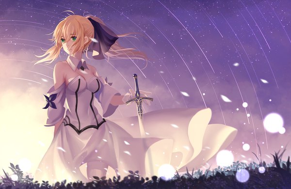 Anime picture 1200x781 with fate (series) fate/unlimited codes artoria pendragon (all) saber lily xiaoshou xiansheng single long hair blonde hair bare shoulders green eyes looking away ponytail girl dress bow weapon hair bow petals sword white dress
