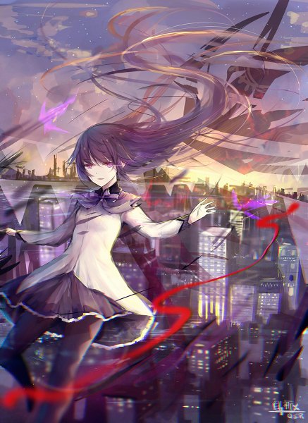 Anime picture 875x1200 with mahou shoujo madoka magica shaft (studio) akemi homura bai qi-qsr single tall image looking at viewer fringe purple eyes signed purple hair cloud (clouds) bent knee (knees) very long hair light smile from above sunlight night night sky city