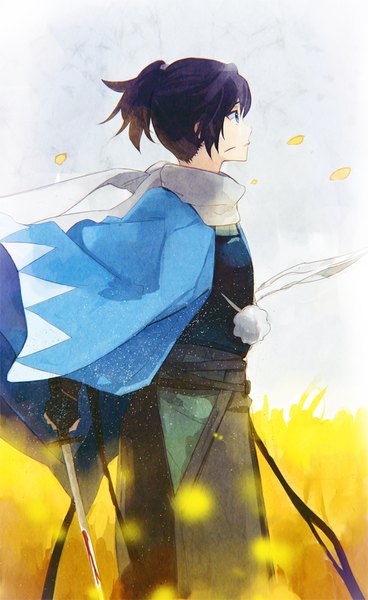 Anime picture 614x1000 with touken ranbu nitroplus yamato no kami yasusada takerusilt single tall image short hair blue eyes black hair standing looking away ponytail traditional clothes japanese clothes profile bloody weapon shinsengumi boy weapon sword