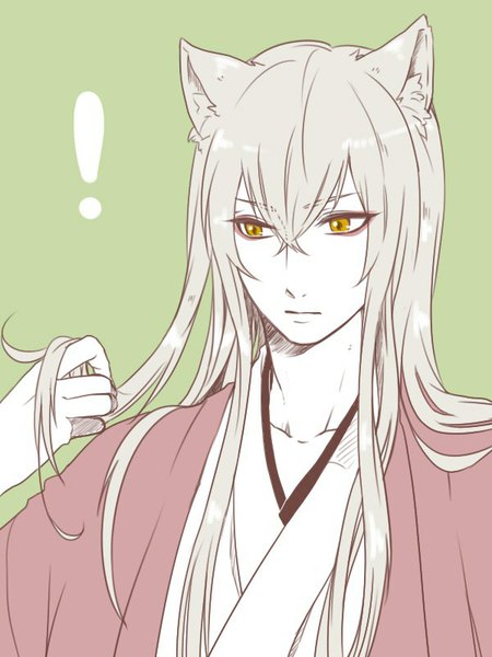 Anime picture 600x800 with kamisama hajimemashita tomoe (kamisama hajimemashita) mia (artist) single long hair tall image fringe simple background animal ears yellow eyes looking away white hair traditional clothes japanese clothes lips fox ears eyeshadow green background demon !