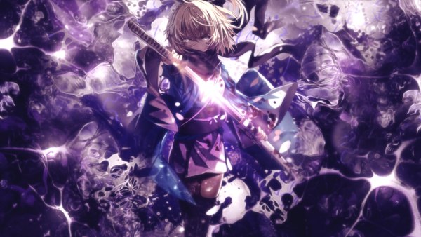 Anime picture 1360x768 with fate (series) koha-ace okita souji (fate) (all) okita souji (koha-ace) shino (eefy) redixx single looking at viewer fringe short hair blonde hair hair between eyes wide image holding ponytail long sleeves traditional clothes japanese clothes wind zettai ryouiki