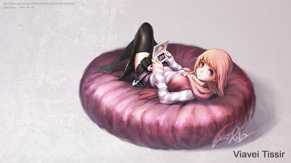 Anime picture 1920x1080 with original viavei tissir luen kulo single long hair looking at viewer fringe highres open mouth simple background wide image holding pink hair lying pleated skirt pink eyes on back no shoes character names striped