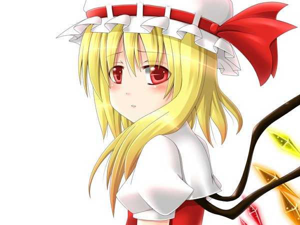 Anime picture 1024x768 with touhou flandre scarlet hanazome dotera blush short hair blonde hair simple background red eyes white background loli girl wings bonnet