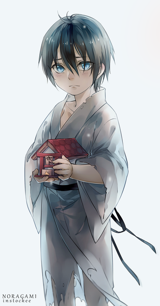 Anime picture 700x1336 with noragami studio bones yato (noragami) instockee tall image looking at viewer fringe short hair blue eyes black hair simple background standing white background holding ahoge traditional clothes head tilt japanese clothes wide sleeves alternate costume