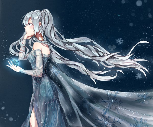 Anime picture 2125x1771 with frozen (disney) vocaloid disney hatsune miku nadinehuifu single highres twintails bare shoulders looking away long sleeves very long hair aqua eyes grey hair sparkle magic snowing side slit girl dress