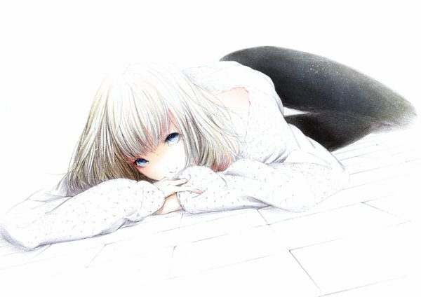 Anime picture 1280x905 with original sousou (sousouworks) single looking at viewer short hair blue eyes simple background blonde hair white background lying monochrome hands clasped girl pantyhose blouse