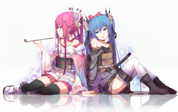 Anime picture 2308x1450 with vocaloid hatsune miku megurine luka ogipote long hair highres blue eyes sitting multiple girls blue hair pink hair purple hair japanese clothes reflection girl thighhighs hair ornament bow 2 girls hair bow