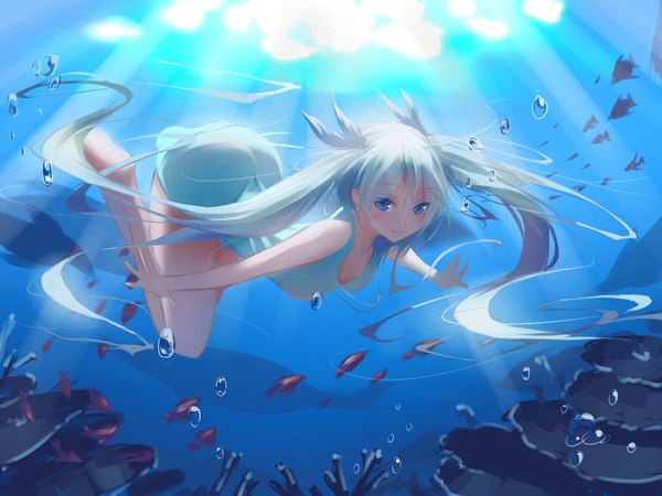 Anime picture 1024x768 with vocaloid hatsune miku qingchen single looking at viewer blush fringe breasts blue eyes light erotic smile hair between eyes twintails payot full body bent knee (knees) ass very long hair barefoot sunlight