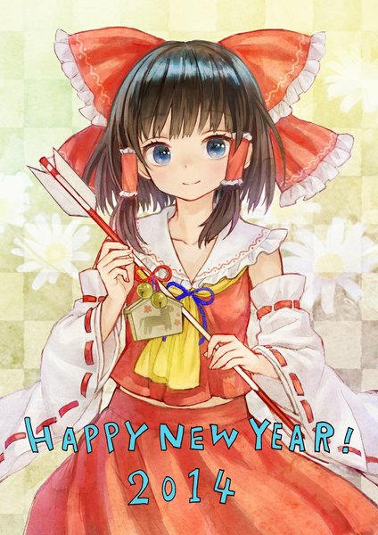 Anime picture 769x1088 with touhou hakurei reimu ama-tou single tall image looking at viewer blush short hair blue eyes black hair smile traditional clothes inscription miko new year checkered checkered background happy new year 2014 girl