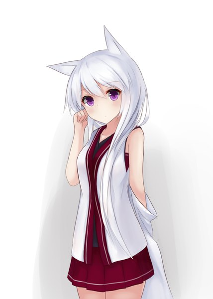 Anime picture 1000x1400 with original guo582 single long hair tall image looking at viewer blush fringe simple background hair between eyes standing white background animal ears white hair pleated skirt wide sleeves fox ears adjusting hair fox girl arm behind back