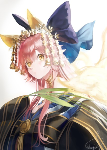 Anime picture 1214x1700 with fate (series) fate/grand order fate/extra tamamo (fate) (all) tamamo no mae (fate) mizutamari tori single long hair tall image looking at viewer fringe hair between eyes bare shoulders signed animal ears yellow eyes pink hair sleeves past wrists girl hair ornament