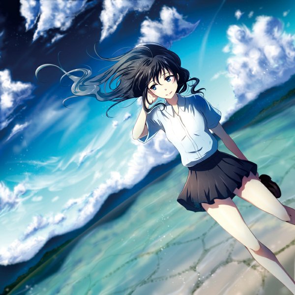 Anime picture 800x800 with original karo karo single long hair blue eyes black hair sky cloud (clouds) light smile girl skirt shirt sea