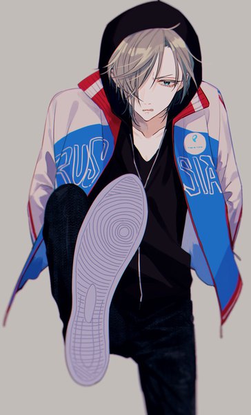 Anime picture 1086x1789 with yuri!!! on ice mappa yuri plisetsky yamada chickenko single tall image fringe short hair blue eyes simple background brown hair standing hair over one eye grey background standing on one leg soles hands in pockets angry boy shoes