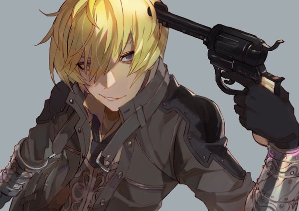 Anime picture 955x675 with fate (series) fate/grand order billy the kid (fate/grand order) kibadori rue single looking at viewer fringe short hair simple background blonde hair smile hair between eyes upper body from above black eyes grey background suicide boy gloves weapon