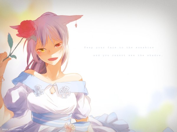 Anime picture 1024x768 with final fantasy final fantasy xiv square enix miqo'te lili mdoki single long hair looking at viewer blush fringe open mouth simple background smile standing bare shoulders holding animal ears ponytail grey hair cat ears