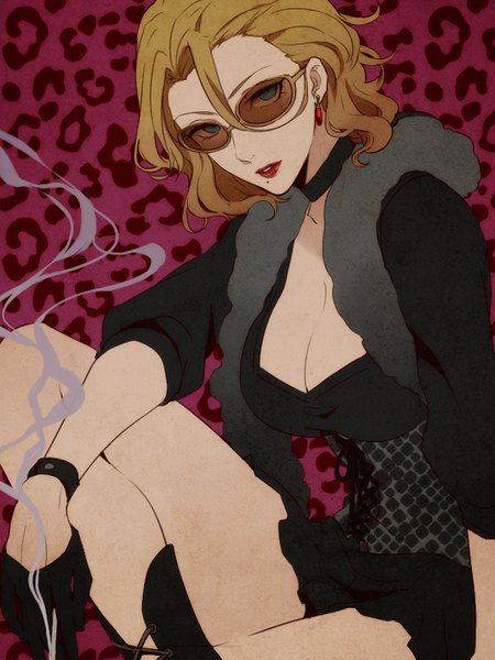 Anime picture 600x800 with bleach studio pierrot matsumoto rangiku yukin (es) single tall image looking at viewer fringe short hair breasts blue eyes light erotic blonde hair hair between eyes large breasts sitting cleavage mole lipstick smoke