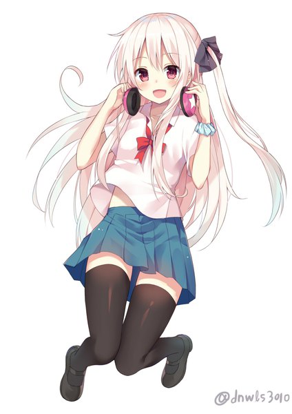 Anime picture 800x1131 with original huwari (dnwls3010) single long hair tall image looking at viewer blush open mouth simple background red eyes white background white hair zettai ryouiki one side up wrist scrunchie headphones around neck girl thighhighs skirt bow