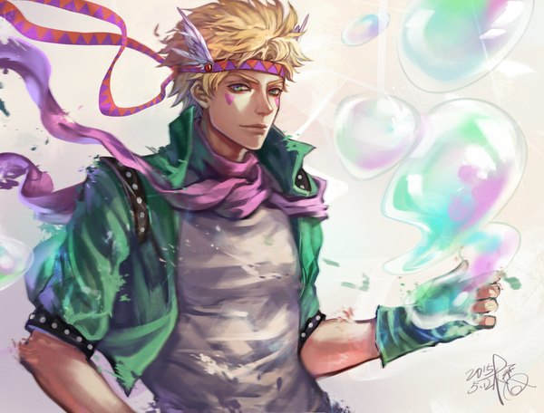 Anime picture 2175x1654 with jojo no kimyou na bouken caesar anthonio zeppeli fan ju single looking at viewer highres short hair blonde hair green eyes signed wind hand on hip facial mark dated multicolored eyes boy gloves hairband scarf fingerless gloves
