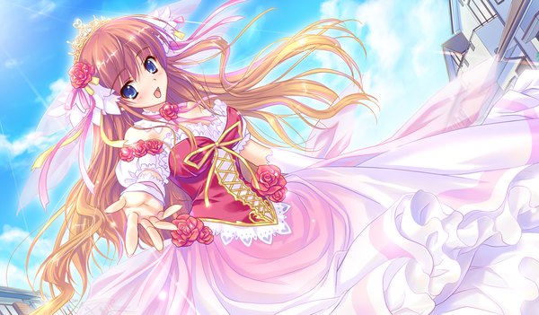 Anime picture 1024x600 with hime-sama gentei! kousaka serina single long hair blush fringe open mouth blue eyes wide image game cg sky cloud (clouds) outdoors hair flower orange hair short sleeves floating hair outstretched arm outstretched hand girl