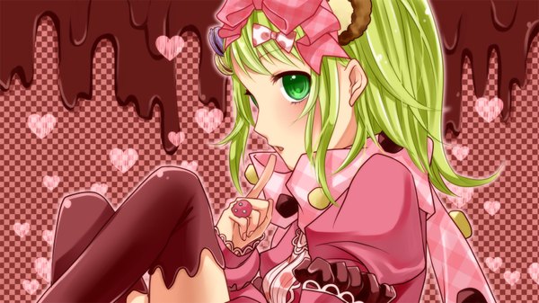 Anime picture 1600x900 with vocaloid gumi yayoi (egoistic realism) single blush short hair wide image green eyes green hair finger to mouth checkered background girl thighhighs bow black thighhighs hair bow food heart sweets chocolate