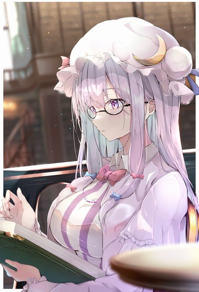 Anime picture 3356x4911 with touhou patchouli knowledge iyo (ya na kanji) single long hair tall image fringe highres hair between eyes purple eyes looking away absurdres purple hair upper body dust reading girl hat glasses book (books)
