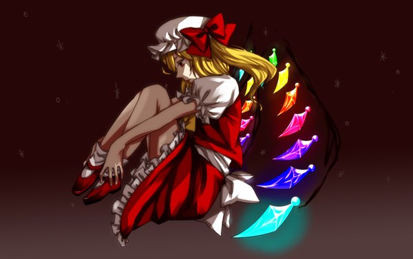 Anime picture 2147x1350 with touhou flandre scarlet matoi y single highres blonde hair red eyes one side up leg hug embryo's pose girl dress skirt bow wings headdress skirt set crystal