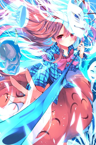 イラスト 840x1260 と 東方 秦こころ あぶそる ソロ 長髪 長身像 赤面 ピンク髪 ピンク目 magic mask on head 女の子 ドレス 武器 蝶ネクタイ 仮面 狐面 demon mask 薙刀 tengu mask