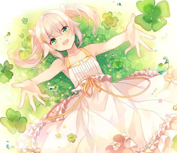 Anime picture 960x829 with shinia single looking at viewer blush fringe short hair open mouth hair between eyes twintails bare shoulders green eyes payot white hair lying from above sparkle on back sleeveless happy spread arms