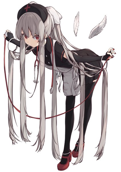 Anime picture 1059x1501 with original paryi single tall image looking at viewer blush fringe simple background hair between eyes red eyes standing white background holding full body very long hair nail polish grey hair short sleeves high heels leaning