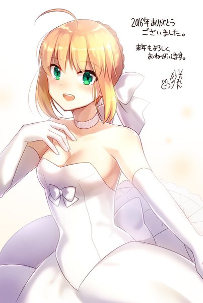 Anime picture 807x1200 with fate (series) fate/stay night artoria pendragon (all) saber ichiren namiro single tall image looking at viewer blush fringe short hair breasts open mouth simple background blonde hair smile standing white background bare shoulders green eyes