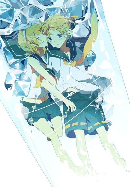 Anime picture 800x1142 with vocaloid kagamine rin kagamine len makoji (yomogi) tall image short hair blue eyes blonde hair ponytail eyes closed profile partially submerged siblings twins brother and sister in container arm hug girl boy bow