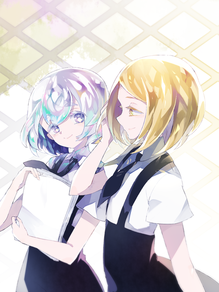 Anime picture 1125x1500 with houseki no kuni diamond (houseki no kuni) yellow diamond (houseki no kuni) captain yue tall image short hair blonde hair smile yellow eyes silver hair head tilt profile adjusting hair silver eyes androgynous uniform paper