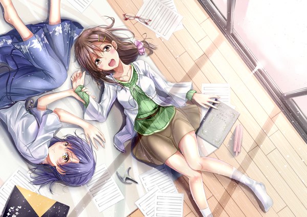 Anime picture 2000x1421 with idolmaster kisaragi chihaya hagiwara yukiho izuki (toneya) long hair blush highres short hair open mouth smile brown hair multiple girls brown eyes yellow eyes blue hair lying on back on side girl skirt