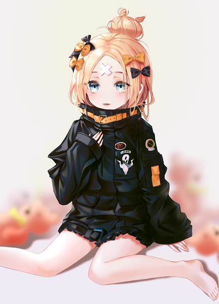 Anime picture 1650x2291 with fate (series) fate/grand order abigail williams (fate) buri (retty9349) single long hair tall image looking at viewer blush fringe open mouth blue eyes simple background blonde hair smile sitting bent knee (knees) barefoot fingernails blurry