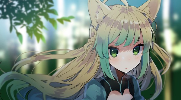 Anime picture 1200x667 with fate (series) fate/grand order fate/apocrypha atalanta (fate) ikeuchi tanuma single long hair looking at viewer blush fringe open mouth blonde hair wide image green eyes animal ears upper body ahoge blunt bangs braid (braids) multicolored hair