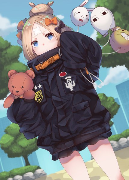 Anime picture 800x1119 with fate (series) fate/grand order abigail williams (fate) fou (fate) medjed yuzu-aki single long hair tall image looking at viewer blush blue eyes blonde hair standing holding cloud (clouds) outdoors hair bun (hair buns) dutch angle hands in sleeves