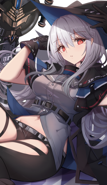 Anime picture 1200x2063 with arknights skadi (arknights) stratoz single long hair tall image looking at viewer fringe hair between eyes red eyes silver hair bare belly girl gloves navel hat black gloves belt