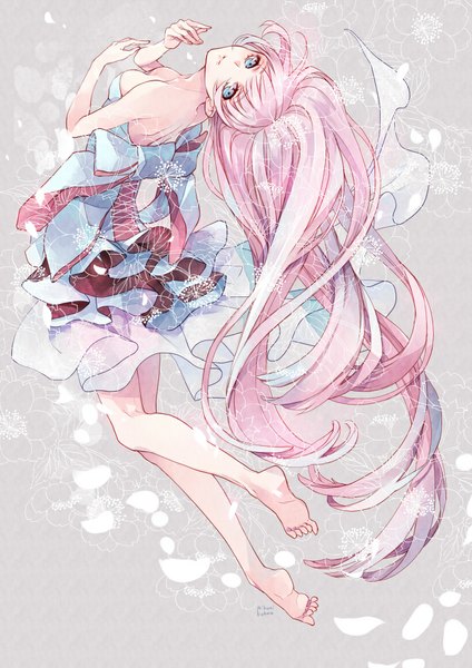 Anime picture 706x1000 with original mikuni (mikunik) single tall image looking at viewer fringe blue eyes bare shoulders signed pink hair very long hair barefoot grey background girl dress blue dress