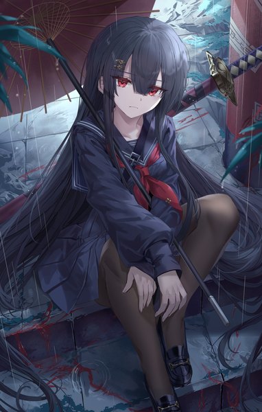 Anime picture 2607x4092 with original shichigatsu single tall image looking at viewer fringe highres black hair hair between eyes red eyes sitting bent knee (knees) outdoors long sleeves very long hair head tilt pleated skirt blurry rain expressionless