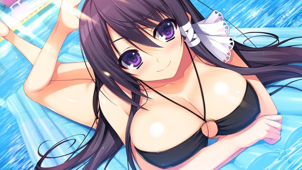 Anime picture 2560x1440 with reminiscence mizuno rin tomose shunsaku single long hair looking at viewer blush fringe highres breasts light erotic black hair smile hair between eyes wide image large breasts purple eyes bare shoulders game cg lying