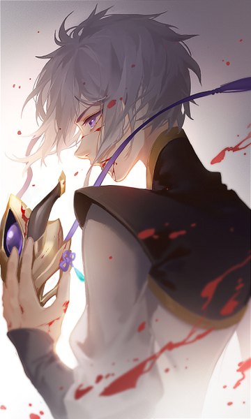 Anime picture 1500x2500 with fate (series) fate/grand order prince of lan ling (fate) lao bai (pixiv36119836) single tall image short hair simple background purple eyes holding looking away upper body profile grey hair blood on face boy blood mask