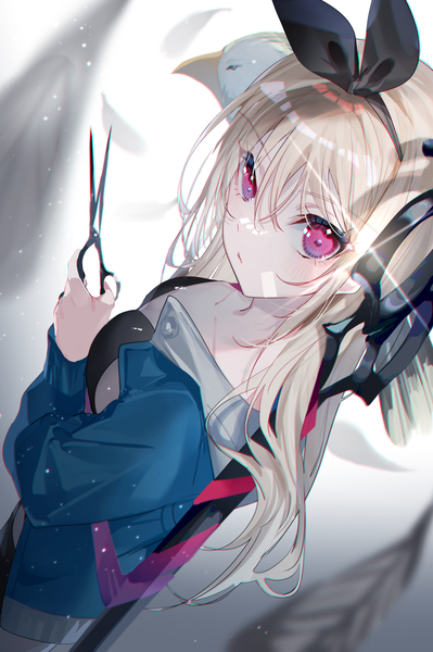 Anime picture 1089x1637 with original miwano rag single long hair tall image looking at viewer blush fringe breasts blonde hair hair between eyes standing holding pink eyes blurry sparkle dutch angle turning head anaglyph animal on shoulder