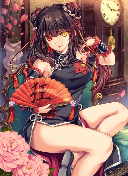 Anime picture 874x1200 with date a live tokisaki kurumi moneti (daifuku) single long hair tall image looking at viewer fringe breasts open mouth black hair smile red eyes sitting holding yellow eyes bent knee (knees) indoors blunt bangs traditional clothes