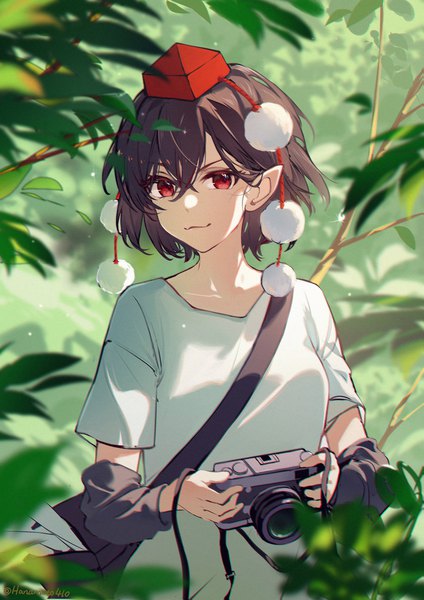 Anime picture 1364x1929 with touhou shameimaru aya hua ben wuming single tall image looking at viewer fringe short hair hair between eyes red eyes brown hair upper body outdoors pointy ears alternate costume girl plant (plants) pom pom (clothes) camera tokin hat